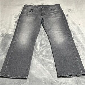 Levis 514 Men’s Straight Fit Jeans